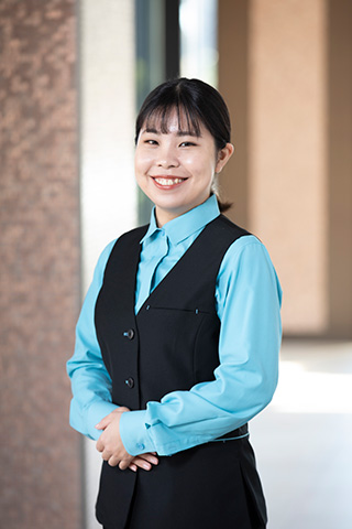 中養母 穂乃香さん