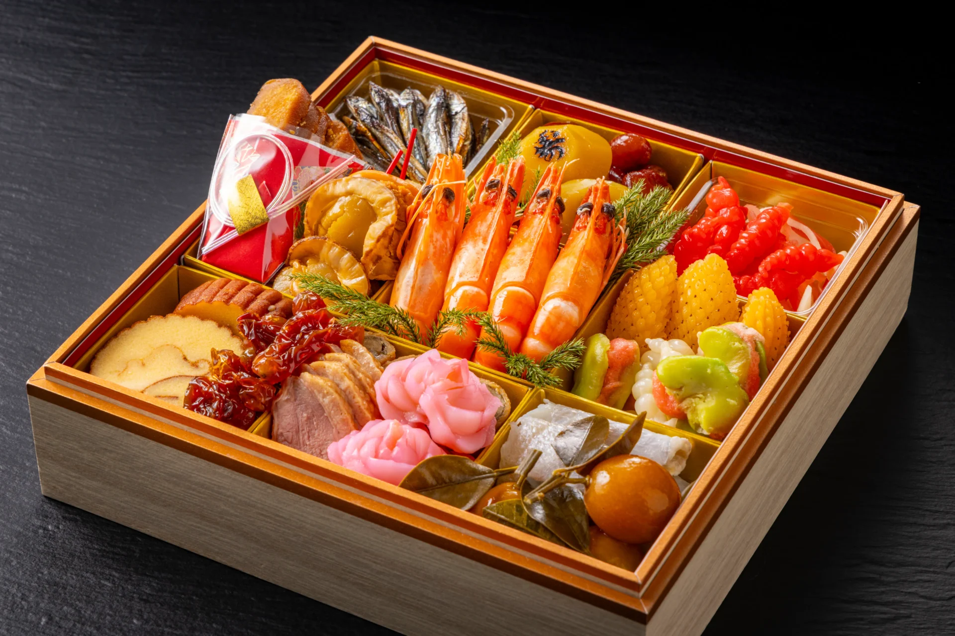 完売御礼】2026 年を祝うおせちのご案内｜すし絵馬｜ニュース